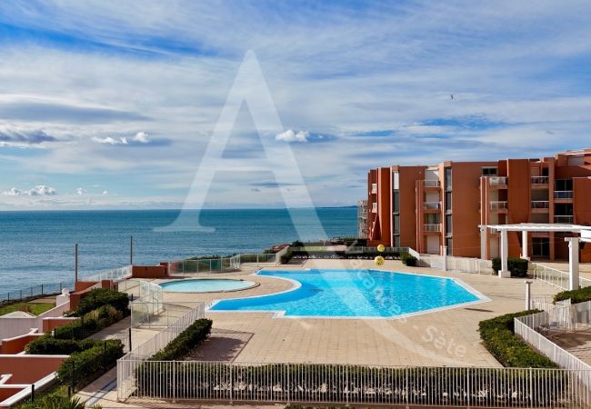 Studio in Sète - 052 / STUDIO AVEC PARKING, PISCINE ET ASCENSEUR Studio in Sète - 052 / STUDIO AVEC PARKING, PISCINE ET ASCENSEUR