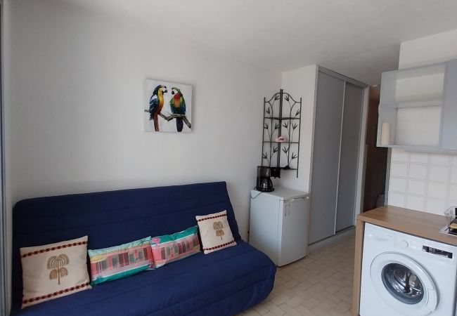 Ferienwohnung in Sète - 271 / T2 AVEC PARKING, LOGGIA ET PISCINE Ferienwohnung in Sète - 271 / T2 AVEC PARKING, LOGGIA ET PISCINE