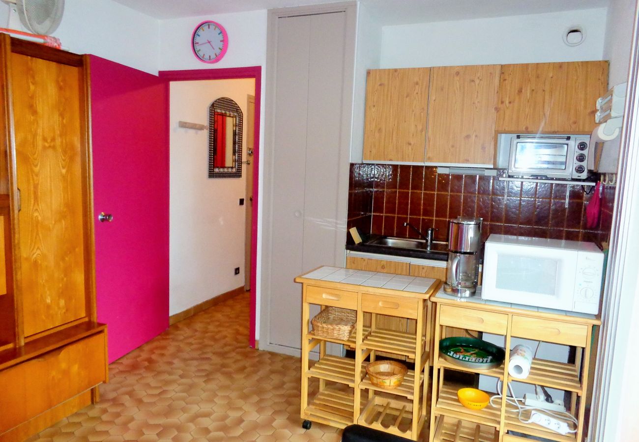 Studio in Sète - 118 / STUDIO AVEC LOGGIA, PARKING ET VUE MER
