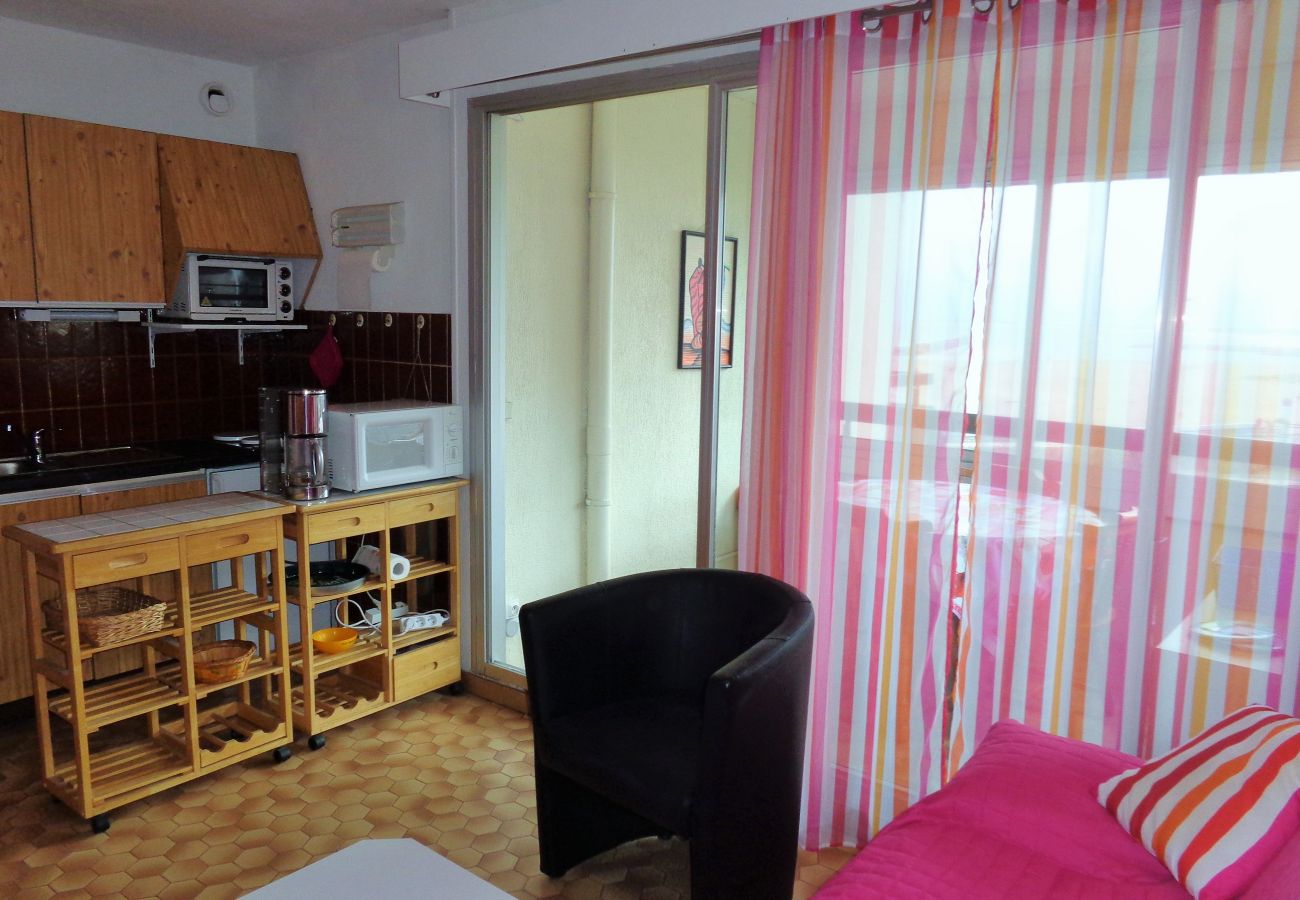 Studio in Sète - 118 / STUDIO AVEC LOGGIA, PARKING ET VUE MER