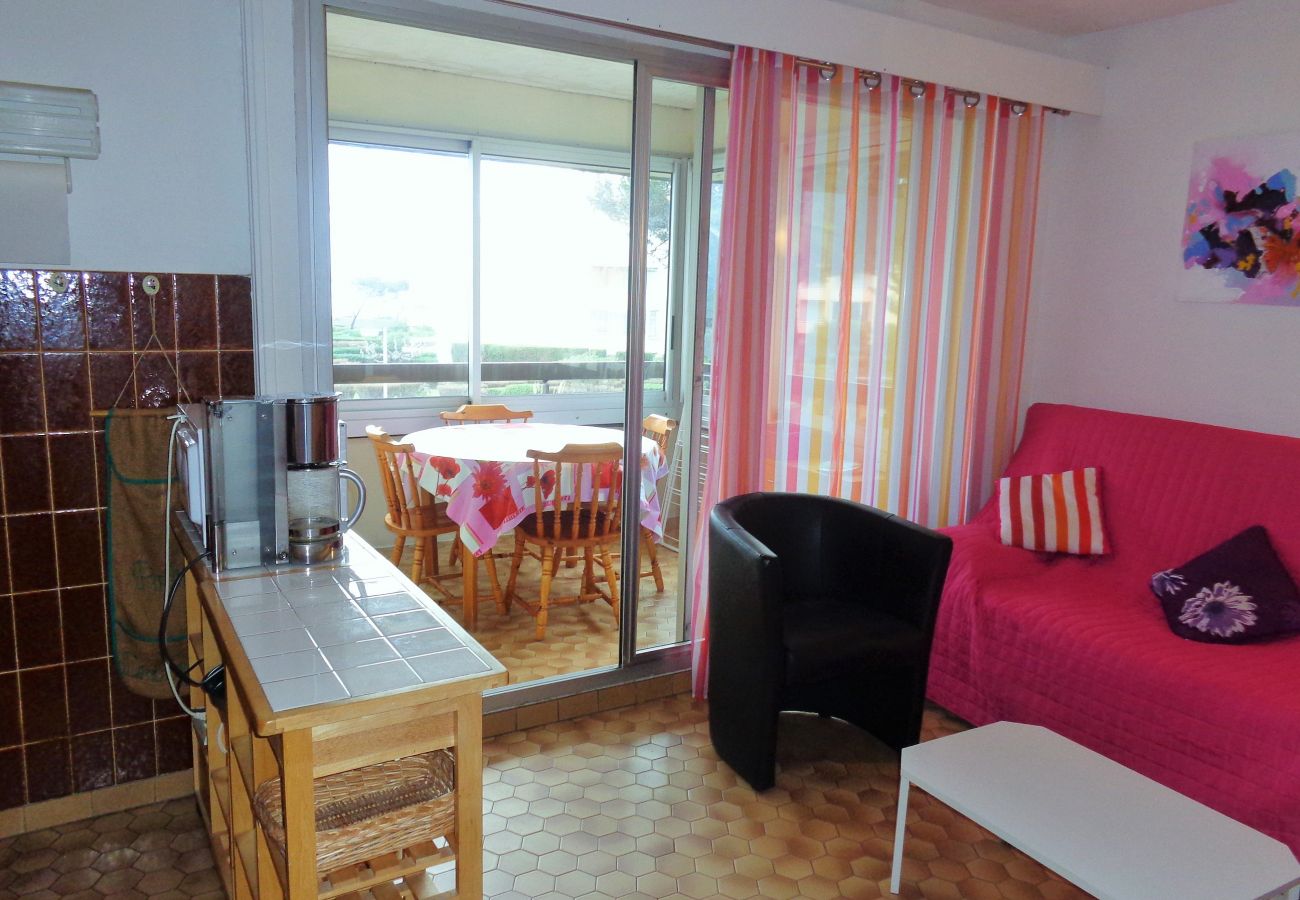 Studio in Sète - 118 / STUDIO AVEC LOGGIA, PARKING ET VUE MER