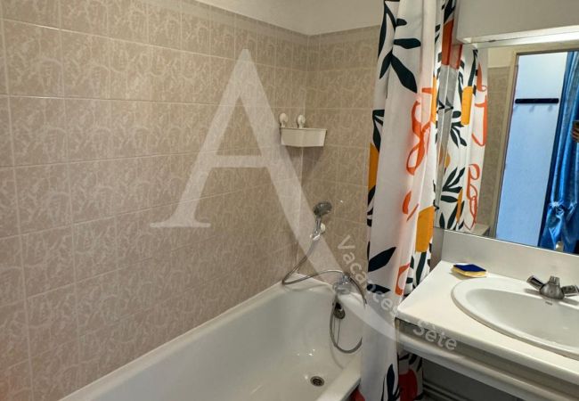 Ferienwohnung in Sète - 071 / T2 TERRASSE ET PARKING  Ferienwohnung in Sète - 071 / T2 TERRASSE ET PARKING