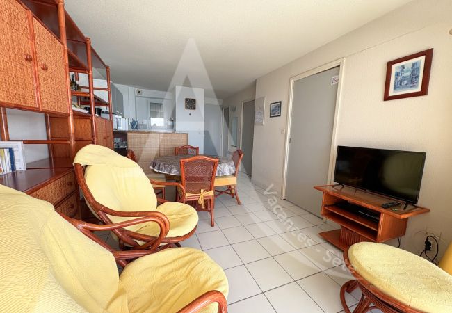 Ferienwohnung in Sète - 126 / T3 AVEC GARAGE, PISCINE, WI-FI, CLIM SÉJOUR Ferienwohnung in Sète - 126 / T3 AVEC GARAGE, PISCINE, WI-FI, CLIM SÉJOUR