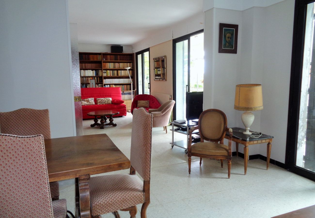 Villa in Sète - 136
