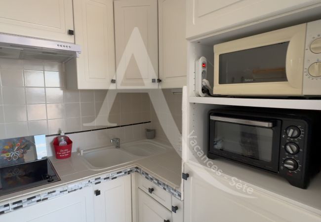 Ferienwohnung in Sète - 106 / T2 VUE MER AVEC PARKING PROCHE PLAGE Ferienwohnung in Sète - 106 / T2 VUE MER AVEC PARKING PROCHE PLAGE