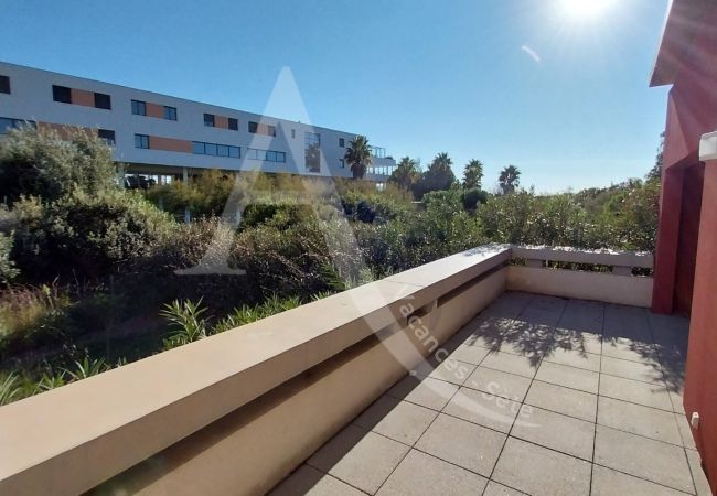 Ferienwohnung in Sète - 189 / T4 MODERNE, PISCINE ET PARKING Ferienwohnung in Sète - 189 / T4 MODERNE, PISCINE ET PARKING