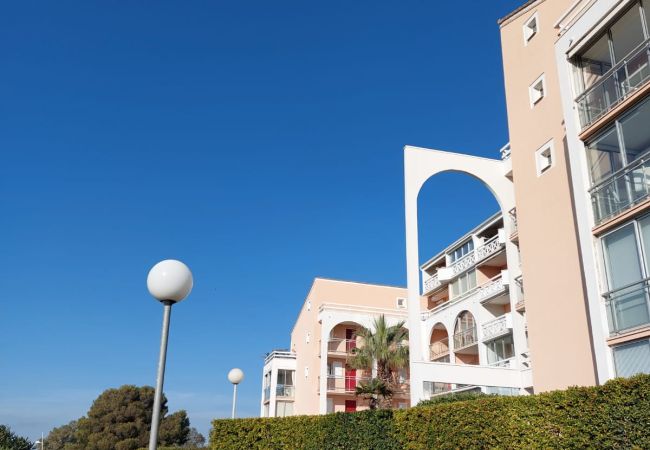 Ferienwohnung in Sète - 117 / T2 AVEC PISCINE ET PARKING Ferienwohnung in Sète - 117 / T2 AVEC PISCINE ET PARKING