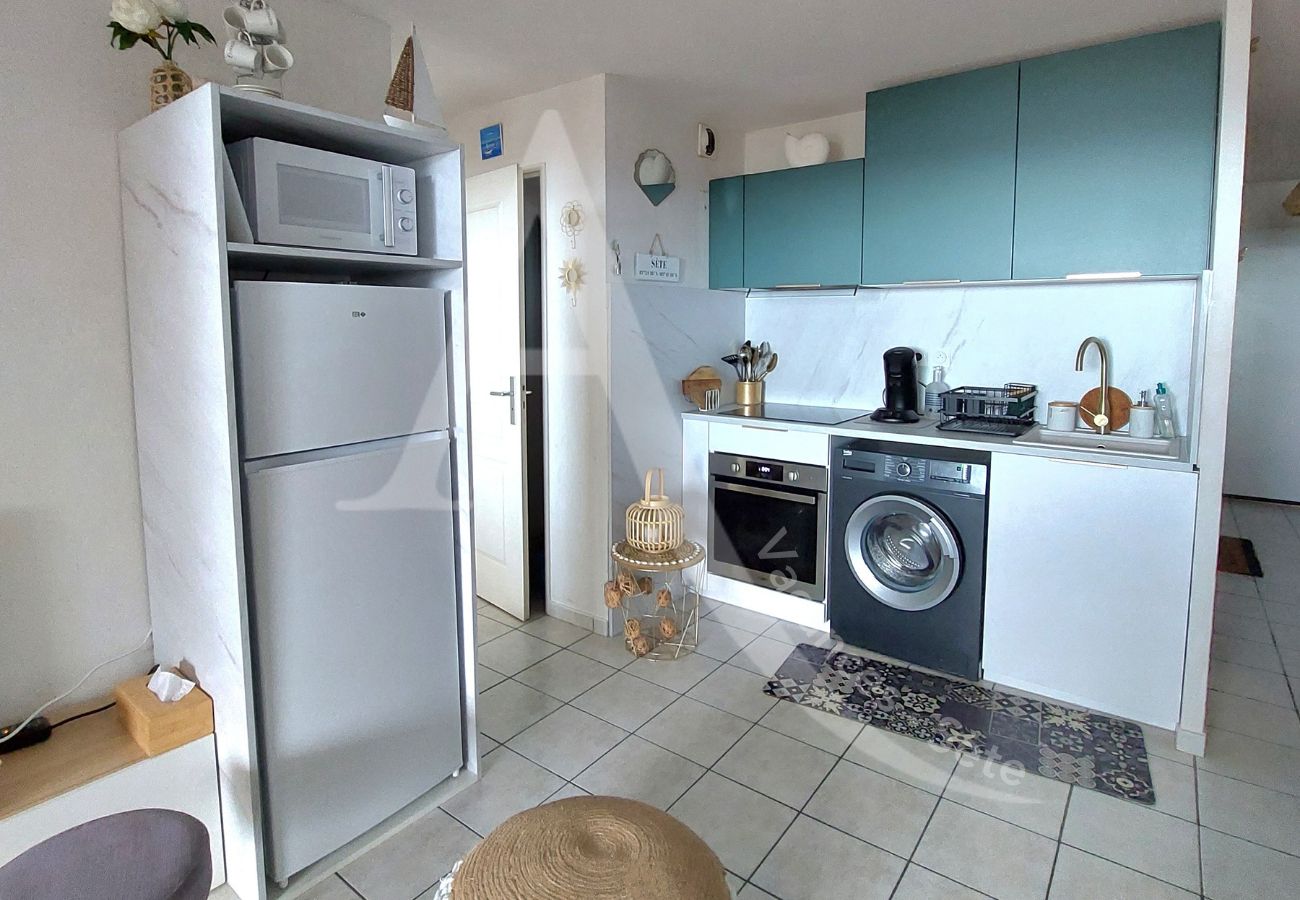 Ferienwohnung in Sète - 355 / T3 VUE MER DEGAGÉE AVEC PISCINE ET GARAGE Ferienwohnung in Sète - 355 / T3 VUE MER DEGAGÉE AVEC PISCINE ET GARAGE