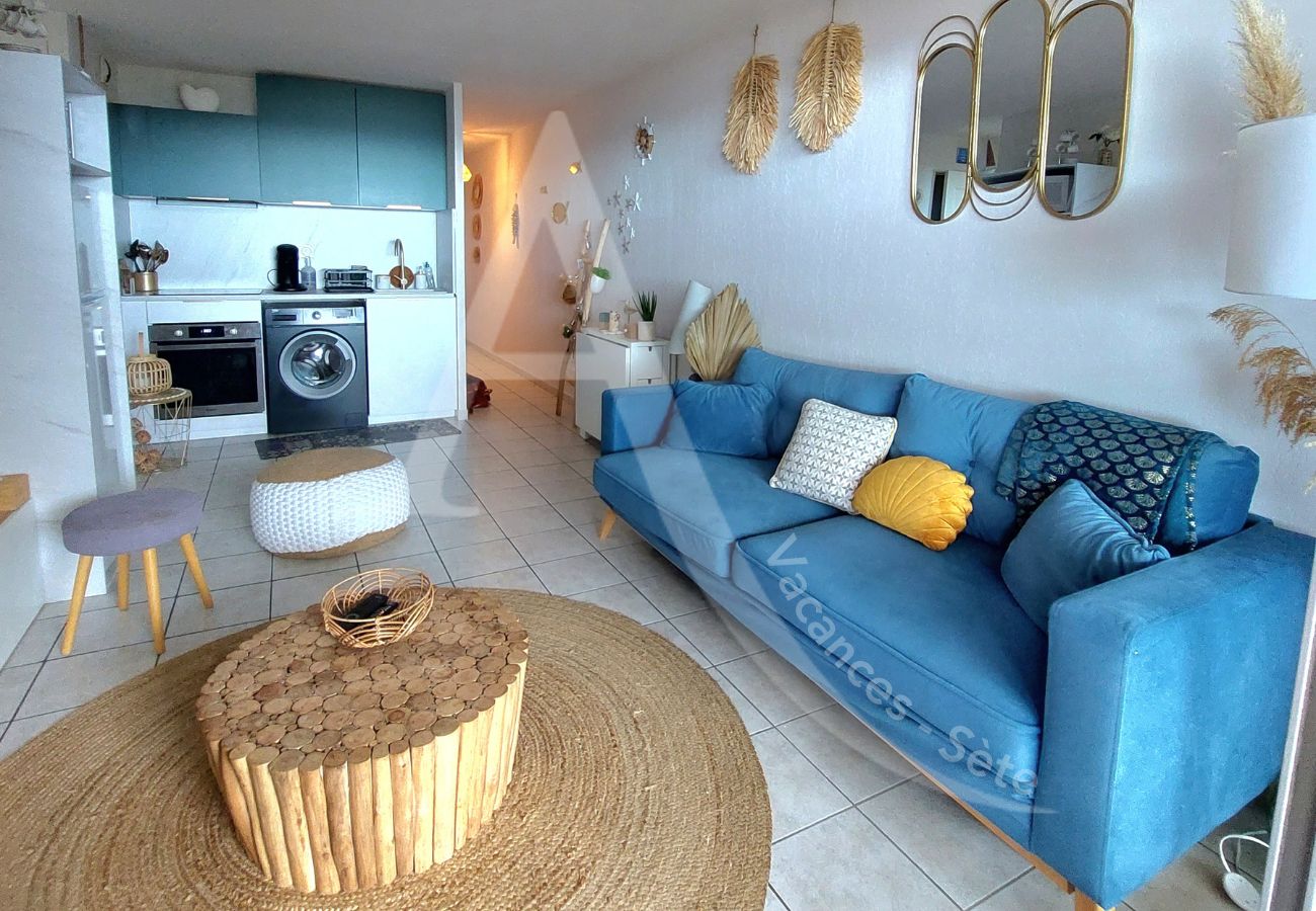 Ferienwohnung in Sète - 355 / T3 VUE MER DEGAGÉE AVEC PISCINE ET GARAGE Ferienwohnung in Sète - 355 / T3 VUE MER DEGAGÉE AVEC PISCINE ET GARAGE