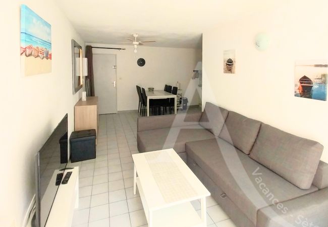 Ferienwohnung in Sète - 362 / T3 AVEC PISCINE ET GARAGE