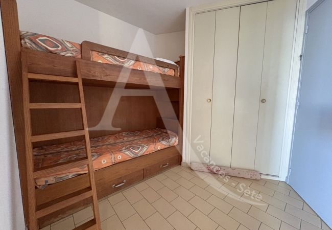 Ferienwohnung in Sète - 492 / T2 VUE MER AVEC PARKING ET WI-FI Ferienwohnung in Sète - 492 / T2 VUE MER AVEC PARKING ET WI-FI