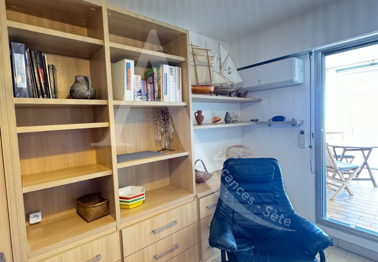Studio in Sète - 054 / STUDIO CLIMATISÉ AVEC WI-FI ET PARKING Studio in Sète - 054 / STUDIO CLIMATISÉ AVEC WI-FI ET PARKING