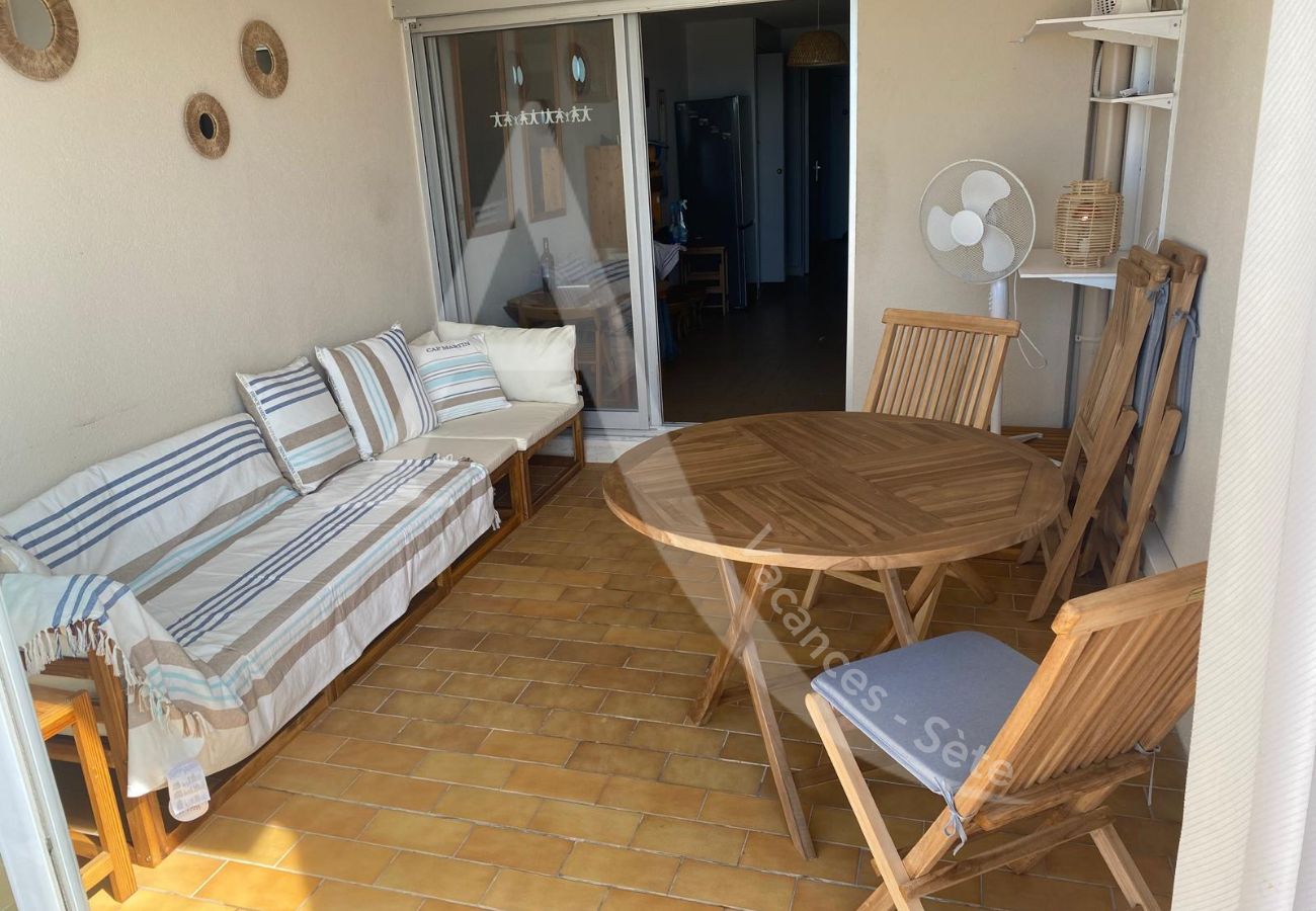 Studio in Sète - 054 / STUDIO CLIMATISÉ AVEC WI-FI ET PARKING Studio in Sète - 054 / STUDIO CLIMATISÉ AVEC WI-FI ET PARKING