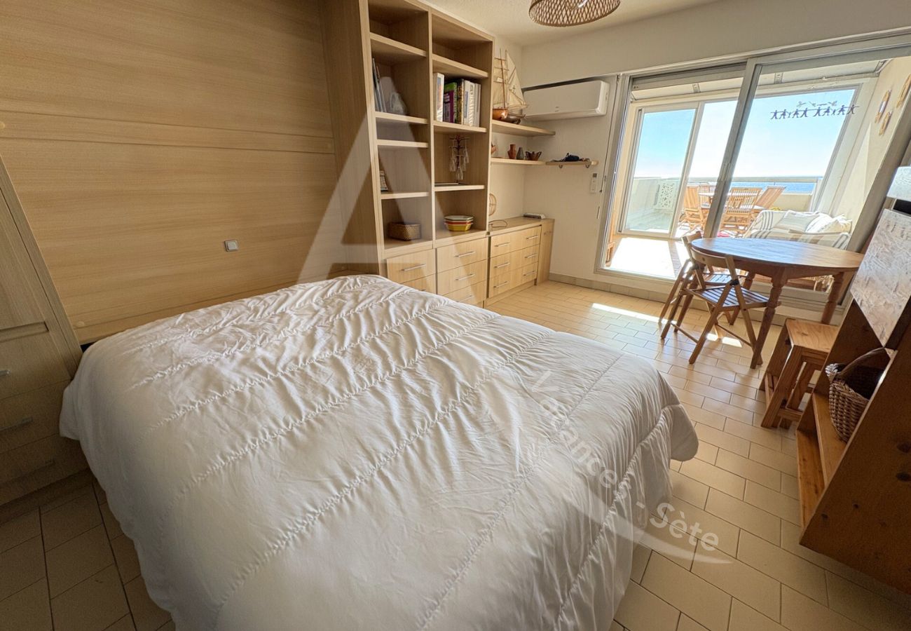 Studio in Sète - 054 / STUDIO CLIMATISÉ AVEC WI-FI ET PARKING Studio in Sète - 054 / STUDIO CLIMATISÉ AVEC WI-FI ET PARKING