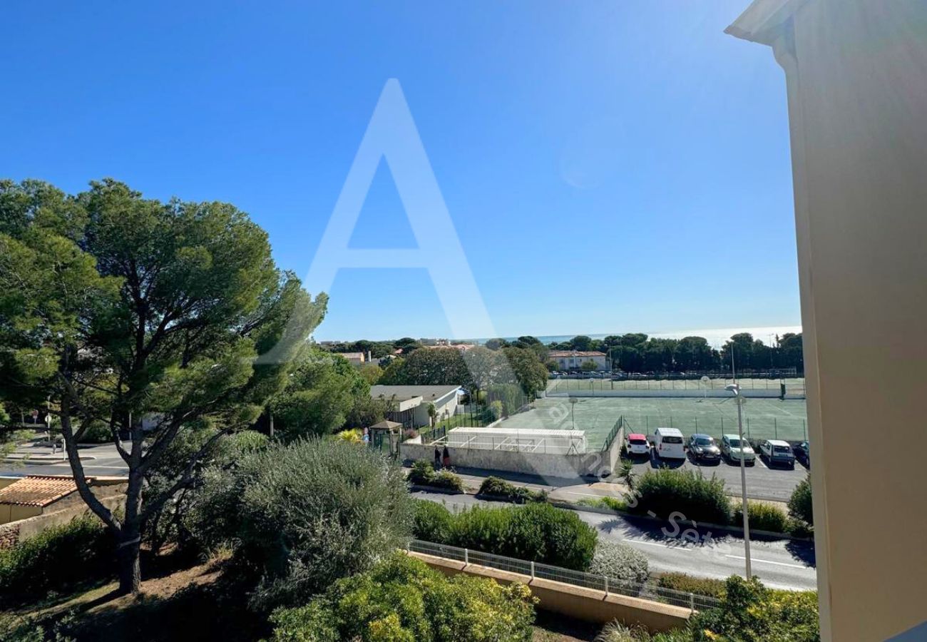 Studio in Sète - 084 / STUDIO AVEC WI-FI ET PARKING Studio in Sète - 084 / STUDIO AVEC WI-FI ET PARKING