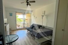 Studio in Sète - 084 / STUDIO AVEC WI-FI ET PARKING