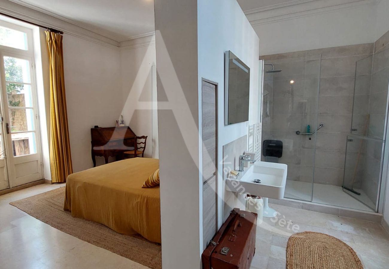 Villa in Sète - 510 / MAISON 10 PERS, PISCINE PRIVEE, WIFI Villa in Sète - 510 / MAISON 10 PERS, PISCINE PRIVEE, WIFI