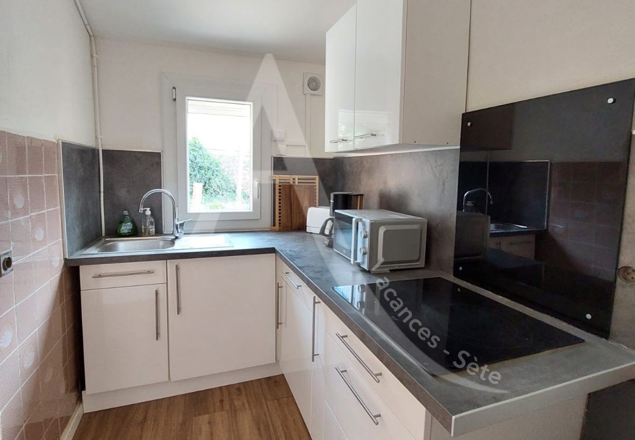 Studio in Sète - 051 / STUDIO CLIM, WIFI ET TERRASSE Studio in Sète - 051 / STUDIO CLIM, WIFI ET TERRASSE