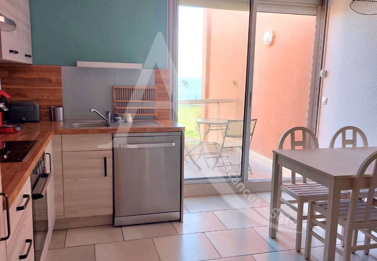 Studio in Sète - 064 / STUDIO CABINE CLIM,WIFI ET PARKING Studio in Sète - 064 / STUDIO CABINE CLIM,WIFI ET PARKING