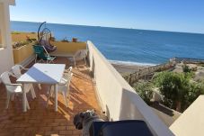 Ferienwohnung in Sète - 011 / T3 LUMINEUX AVEC TERRASSE VUE MER...