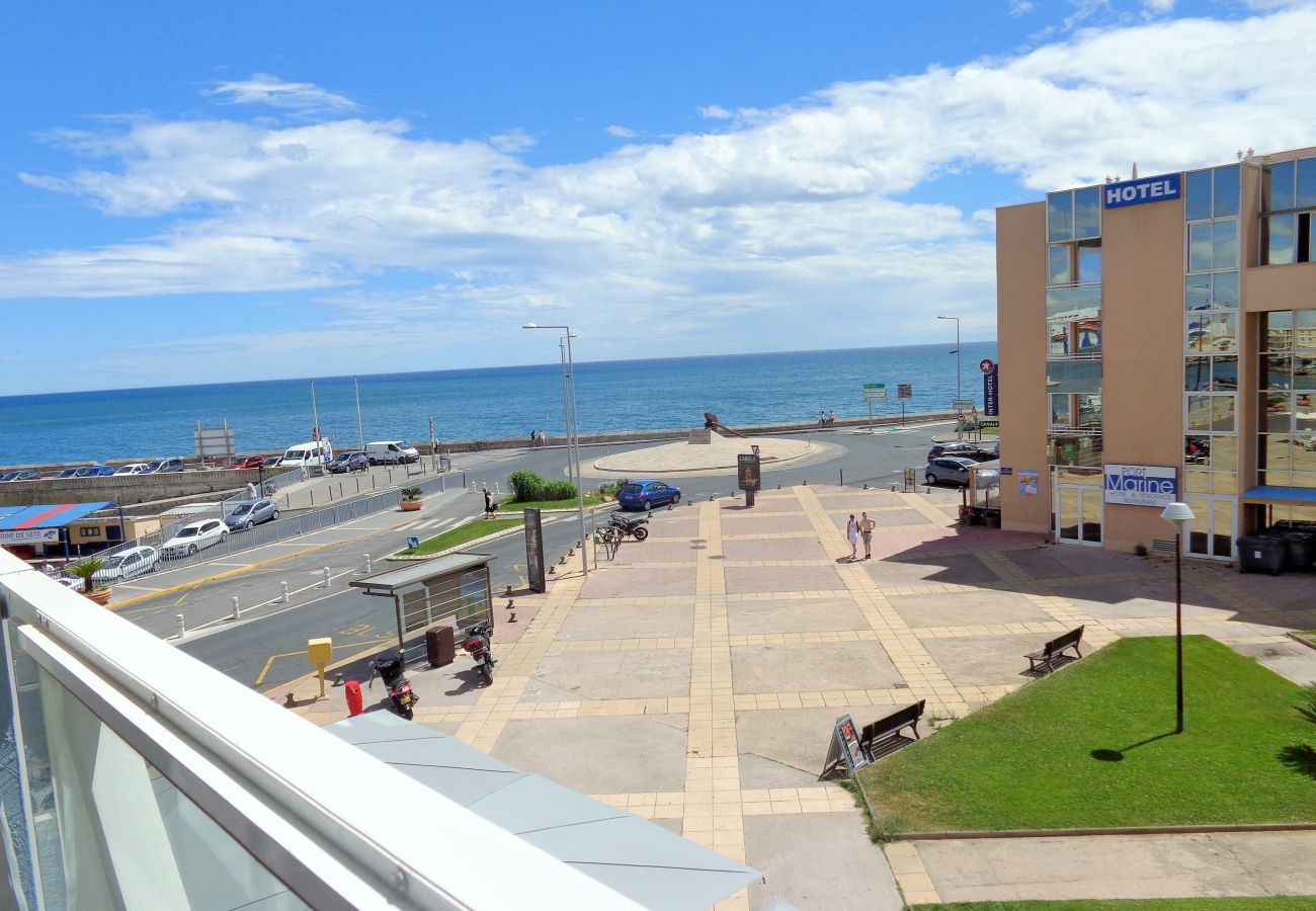 Apartment in Sète - 271