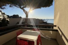 Apartment in Sète - 248 / T2 VUE MER, PARKING ET TERRASSE