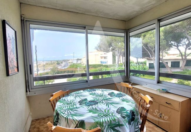 Studio in Sète - 118 / STUDIO AVEC LOGGIA, PARKING ET VUE MER Studio in Sète - 118 / STUDIO AVEC LOGGIA, PARKING ET VUE MER