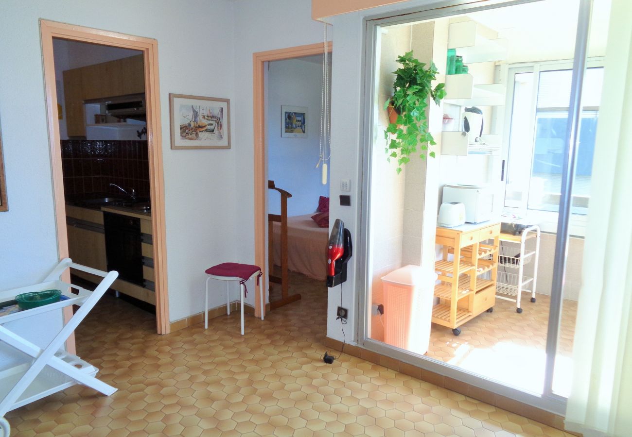 Apartment in Sète - 244