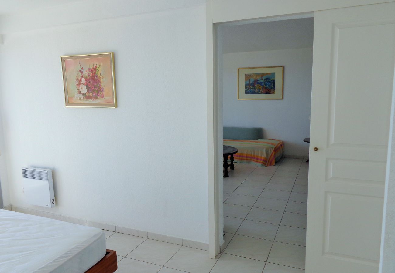 Apartment in Sète - 045