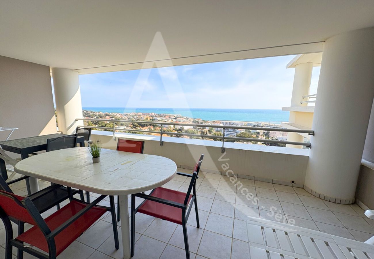 Apartment in Sète - 077 / T3 VUE MER AVEC PISCINE, PARKING ET GARAGE Apartment in Sète - 077 / T3 VUE MER AVEC PISCINE, PARKING ET GARAGE