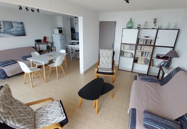 Apartment in Sète - 070