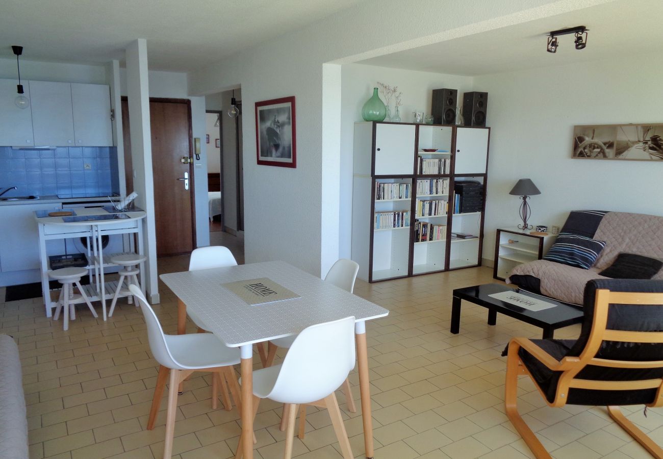 Apartment in Sète - 070