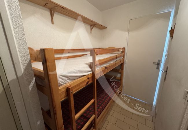 Studio in Sète - 066 / STUDIO AVEC PARKING ET VUE MER Studio in Sète - 066 / STUDIO AVEC PARKING ET VUE MER