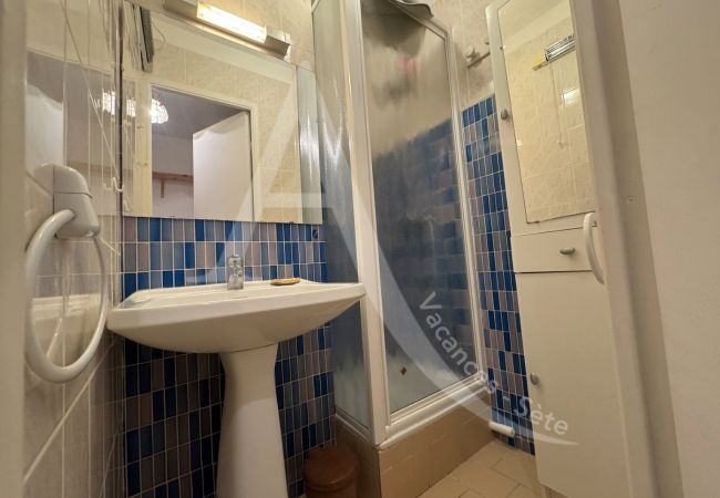 Studio in Sète - 066 / STUDIO AVEC PARKING ET VUE MER Studio in Sète - 066 / STUDIO AVEC PARKING ET VUE MER