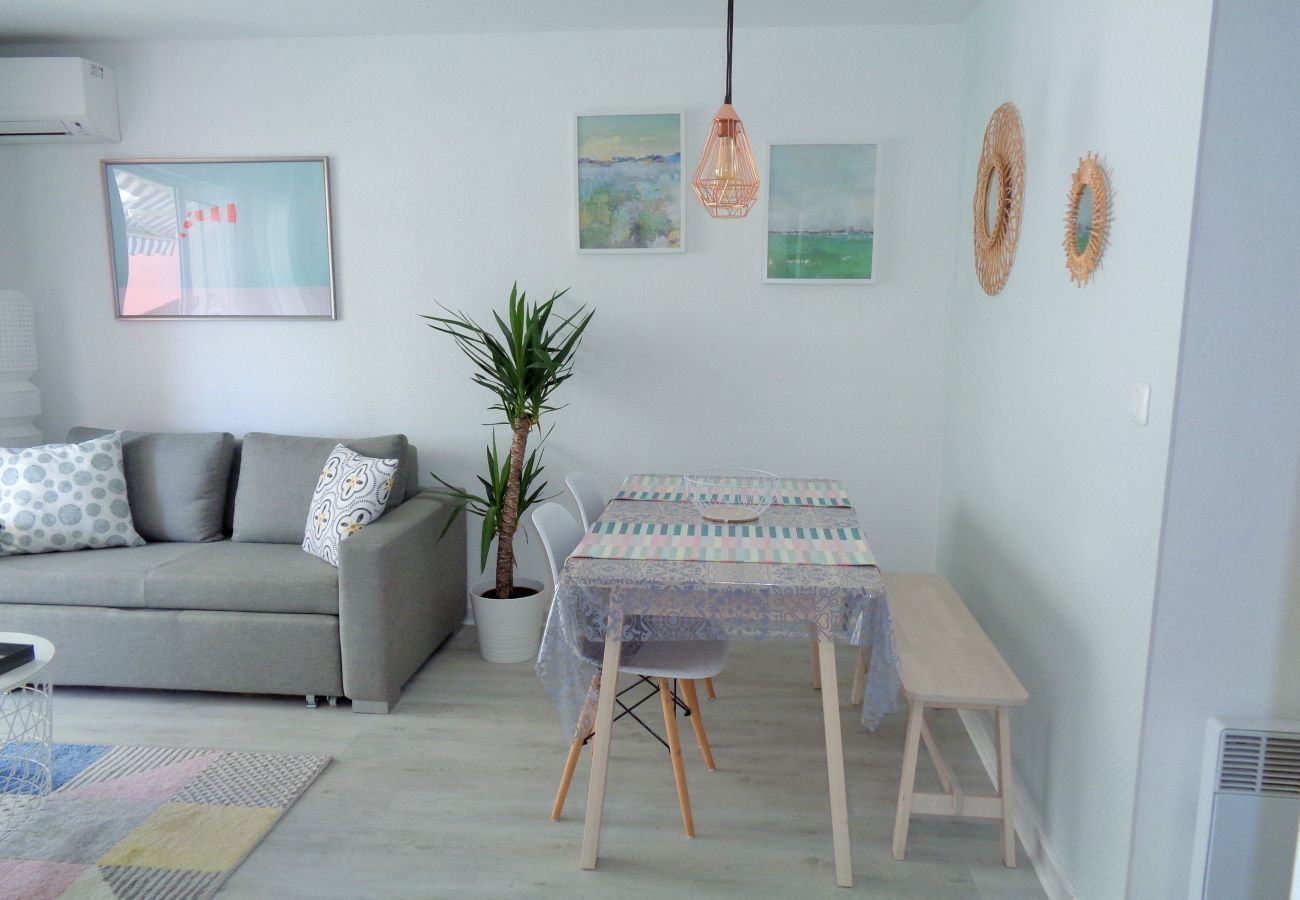 Apartment in Sète - 207