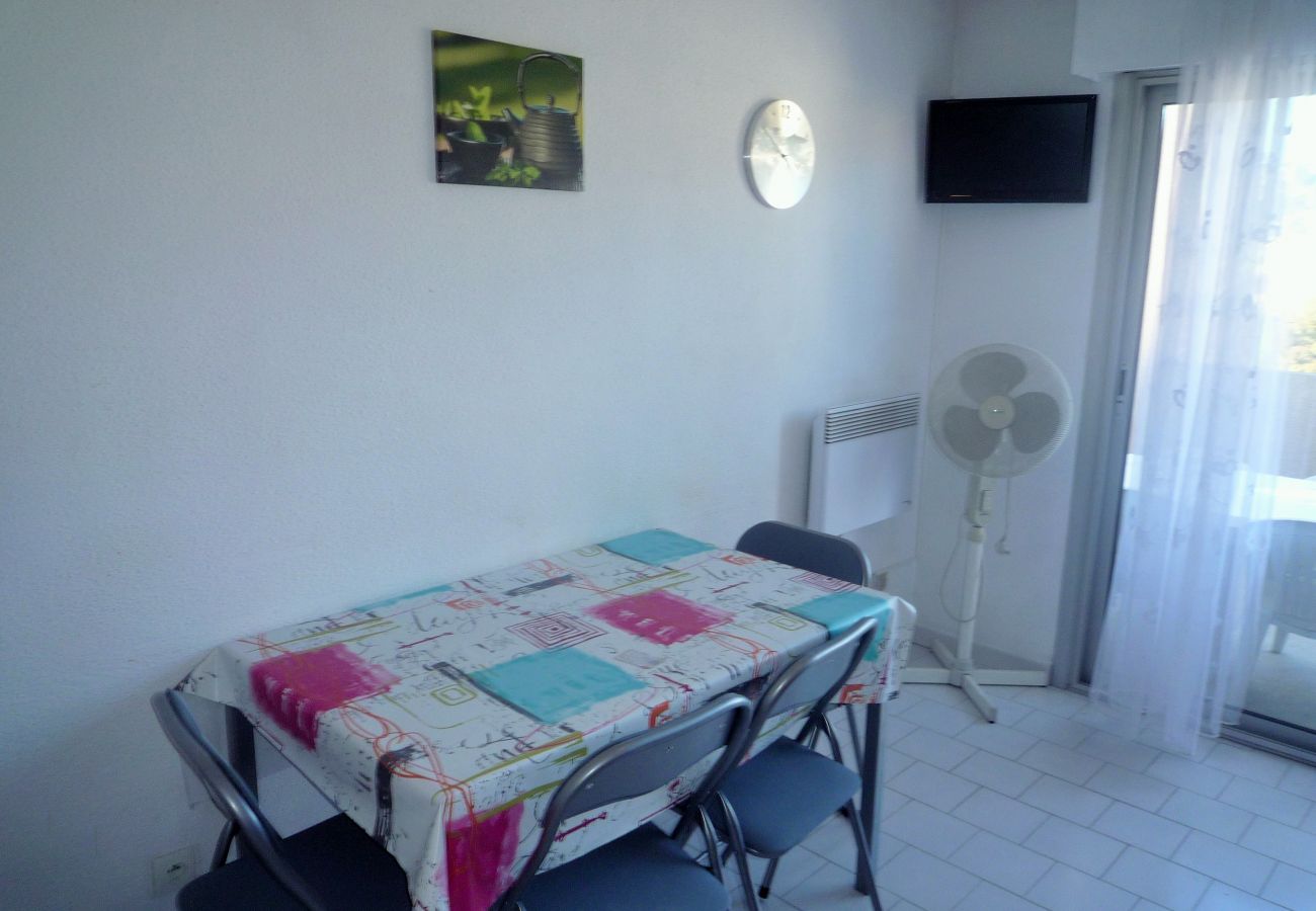 Apartment in Sète - 238