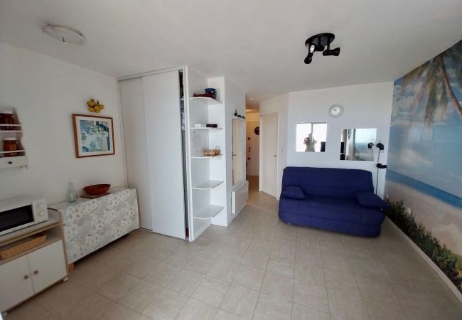 Apartment in Sète - 055