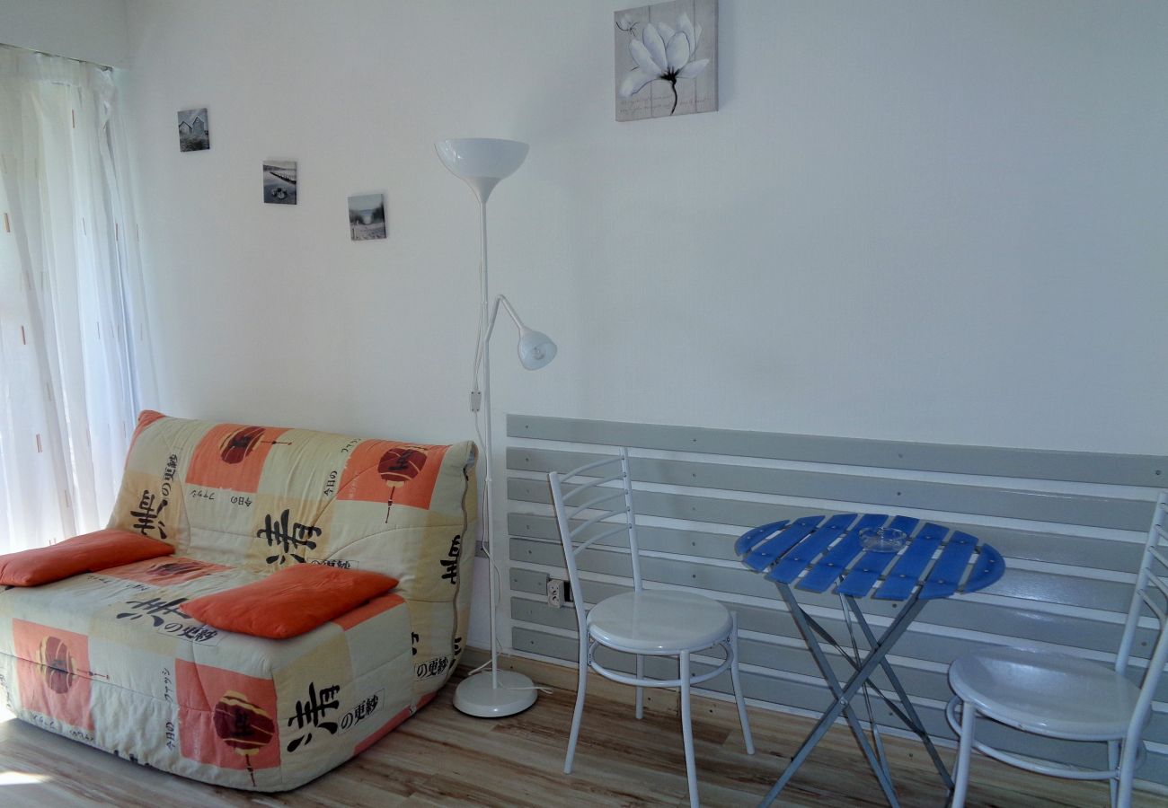 Apartment in Sète - 073