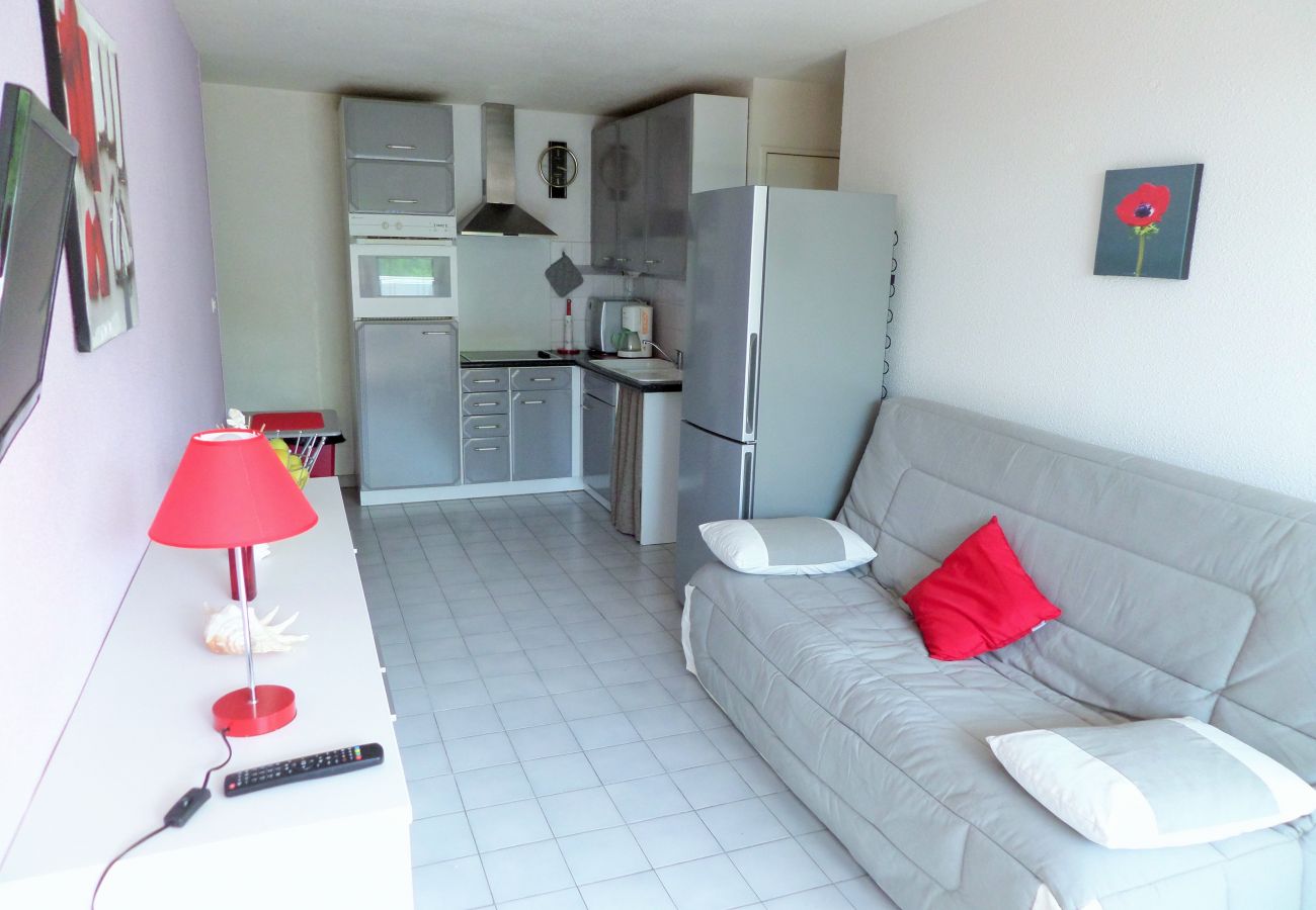 Apartment in Sète - 083