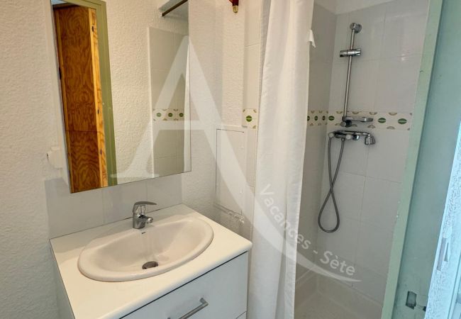 Studio in Sète - 319 / STUDIO VUE MER AVEC PARKING Studio in Sète - 319 / STUDIO VUE MER AVEC PARKING