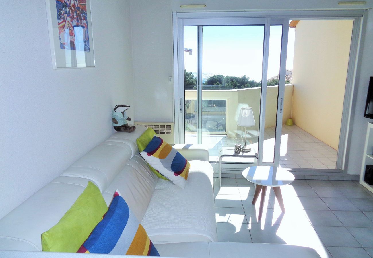 Apartment in Sète - 080