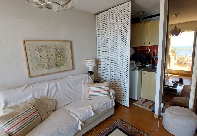 Apartment in Sète - 013