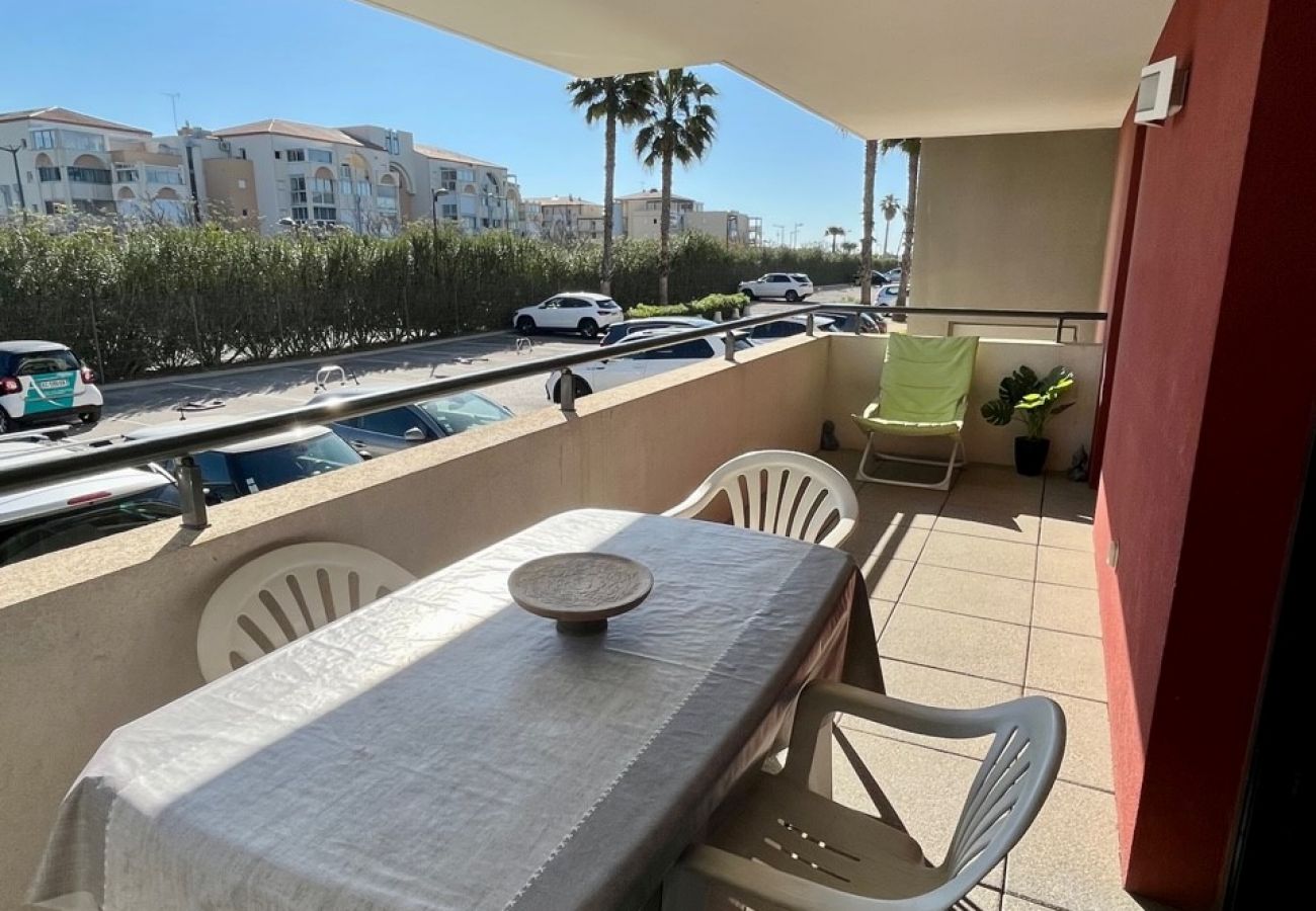 Apartment in Sète - 002