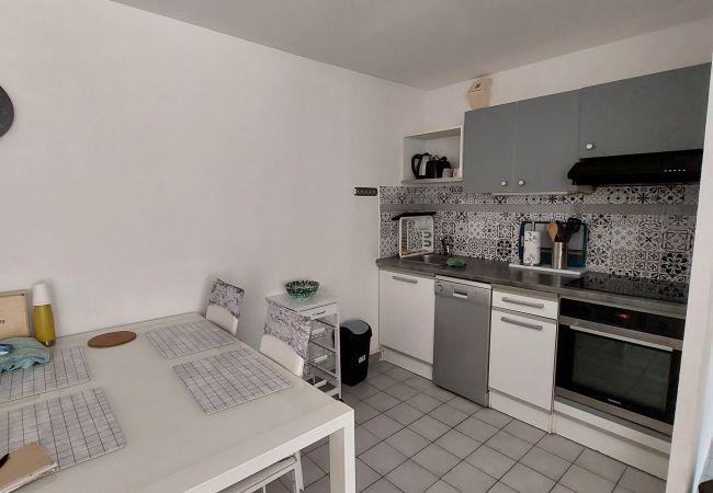 Apartment in Sète - 362