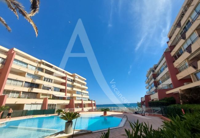 Apartment in Sète - 363 / T2 AVEC CLIM SÉJOUR ET PISCINE Apartment in Sète - 363 / T2 AVEC CLIM SÉJOUR ET PISCINE