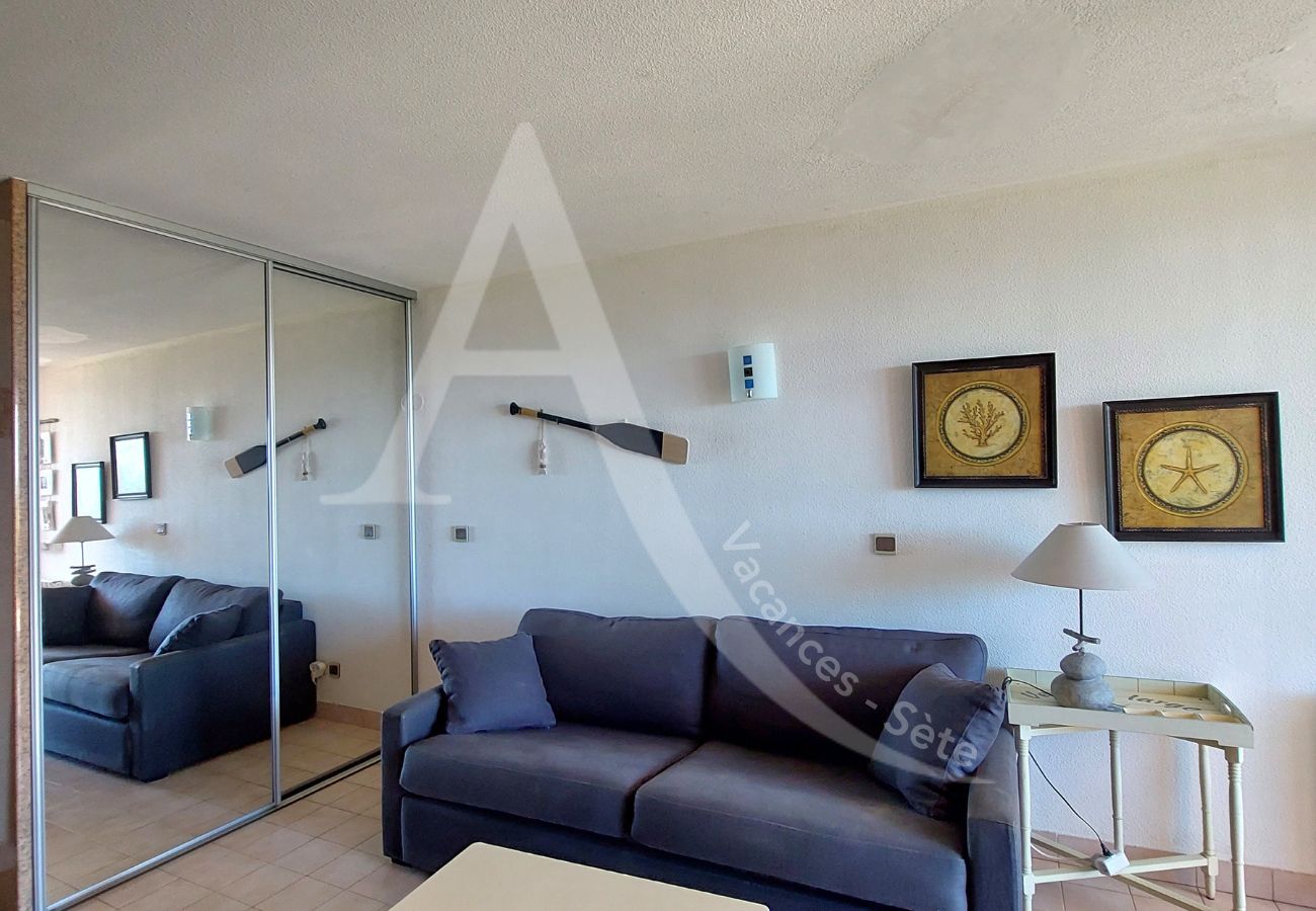 Studio in Sète - 026 / STUDIO AVEC PARKING, WI-FI ET PISCINE Studio in Sète - 026 / STUDIO AVEC PARKING, WI-FI ET PISCINE