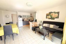 Apartment in Sète - 322 / T3 AVEC PARKING ET WI-FI