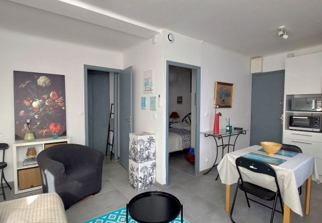 Apartment in Sète - 099