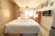 Studio in Sète - 054 / STUDIO CLIMATISÉ AVEC WI-FI ET PARKING