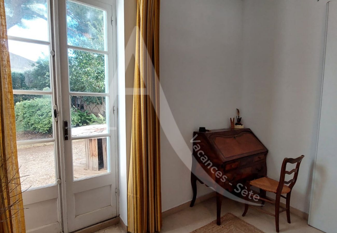 Villa in Sète - 510 / MAISON 10 PERS, PISCINE PRIVEE, WIFI Villa in Sète - 510 / MAISON 10 PERS, PISCINE PRIVEE, WIFI